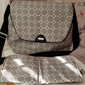 Mama's and papa's diaper bag plus changing tabld